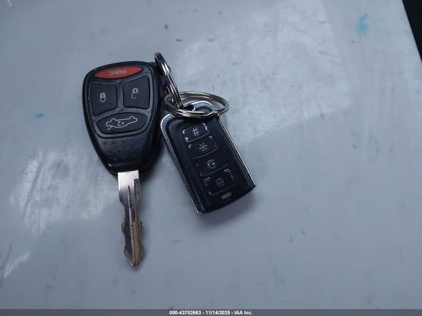 2007 Chrysler 300C Srt8 VIN: 2C3LA73W97H627177 Lot: 43702663