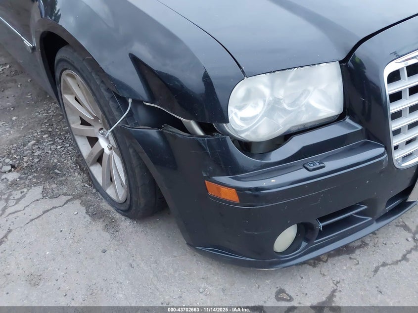 2007 Chrysler 300C Srt8 VIN: 2C3LA73W97H627177 Lot: 43702663