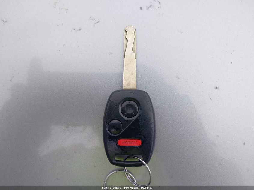 2007 Honda Fit Sport VIN: JHMGD38697S046730 Lot: 43702666