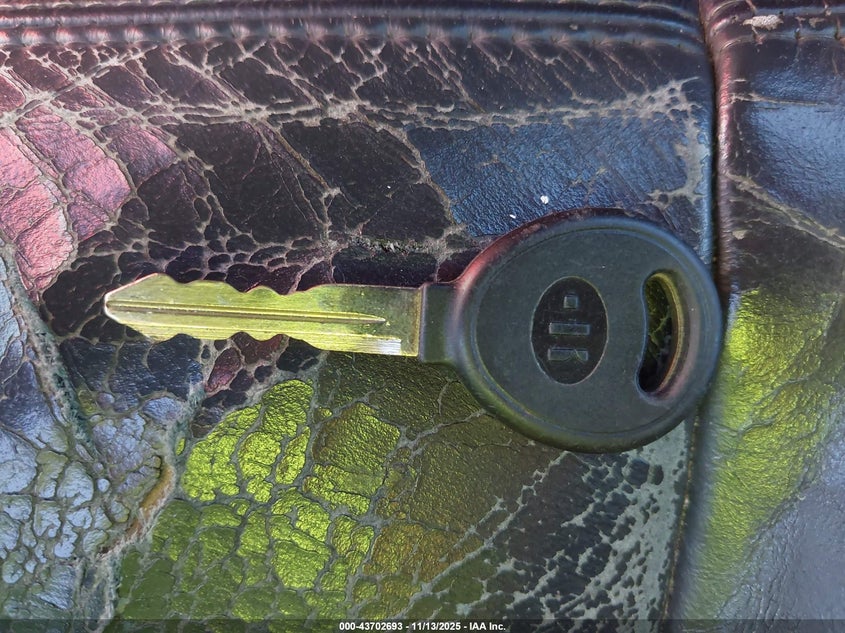 2005 Dodge Ram 1500 Slt/Laramie VIN: 1D7HA18DX5S300949 Lot: 43702693