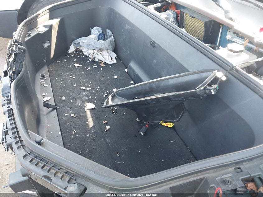 2023 Rivian R1T Adventure Quad Motor Large Pack VIN: 7FCTGAAA1PN017807 Lot: 43702705