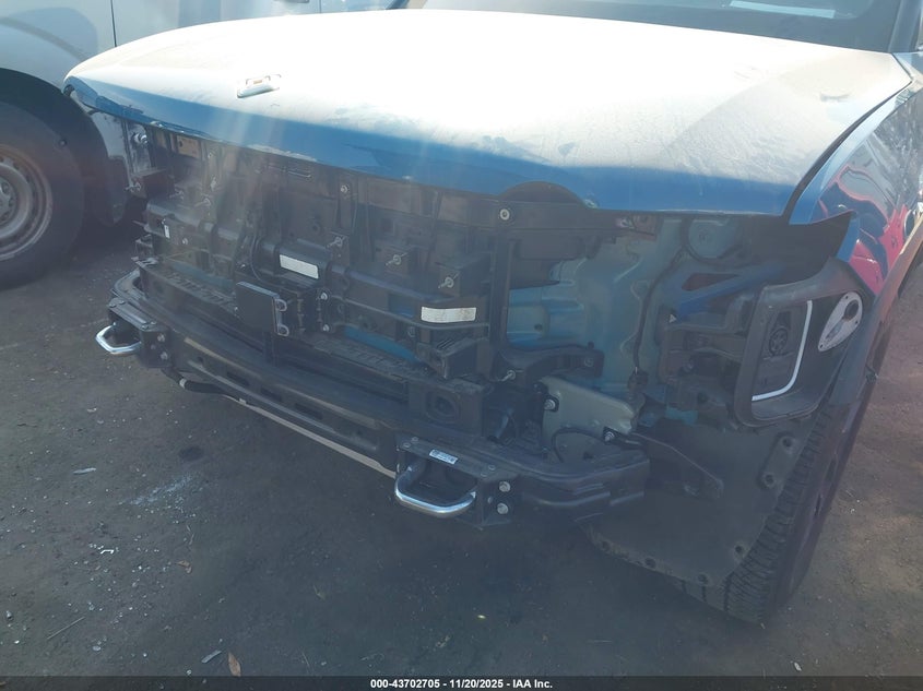 2023 Rivian R1T Adventure Quad Motor Large Pack VIN: 7FCTGAAA1PN017807 Lot: 43702705