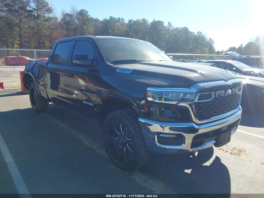 RAM 1500 BIG HORN 4X4 6 4 BOX