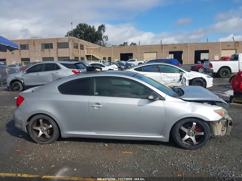 2005 Scion Tc VIN: JTKDE177850006253 Lot: 43702764