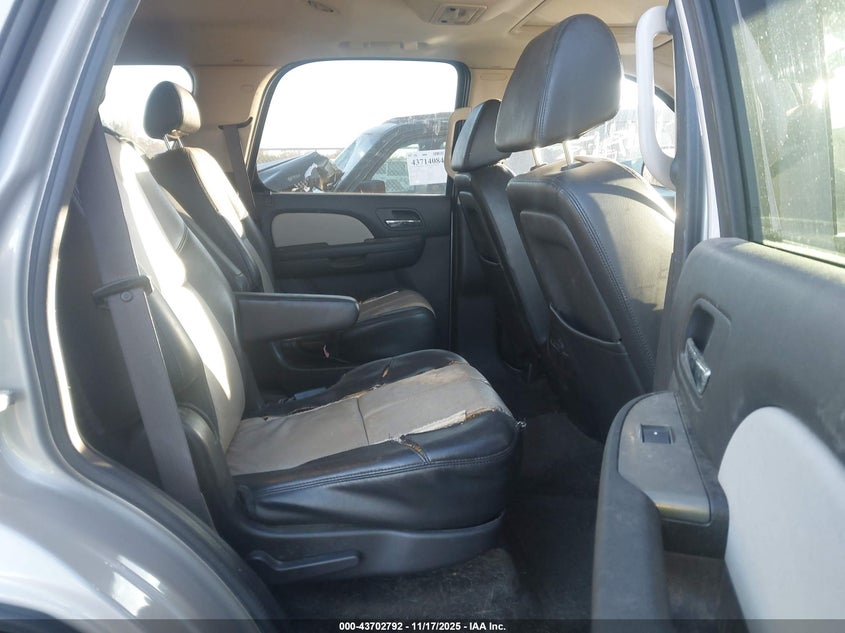 2008 Chevrolet Tahoe Lt VIN: 1GNFK13028R210359 Lot: 43702792