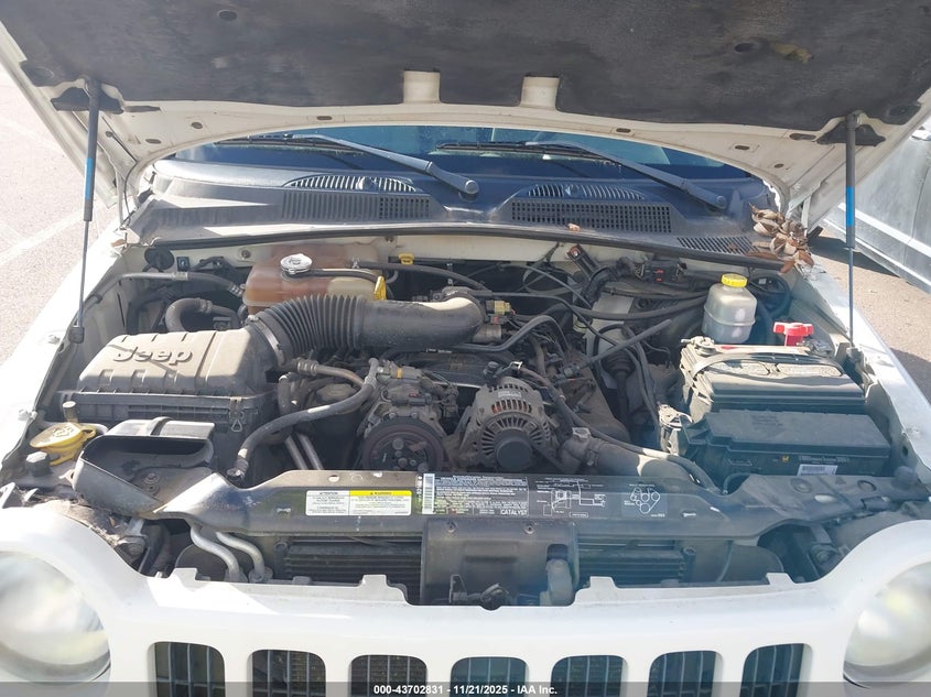 1J4GL48K95W535863 2005 JEEP LIBERTY (NORTH AMERICA) photo no. 10