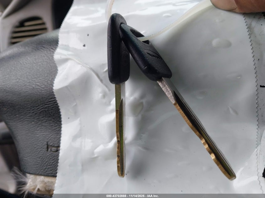 1997 Ford Ranger Xl/Xlt VIN: 1FTCR14A7VPA70993 Lot: 43702888