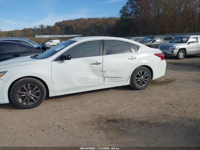1N4AL3AP2JC210971 2018 NISSAN ALTIMA photo no. 14