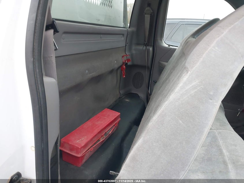 2000 Ford F-150 Work Series/Xl/Xlt VIN: 1FTZF1726YKA41462 Lot: 43702897