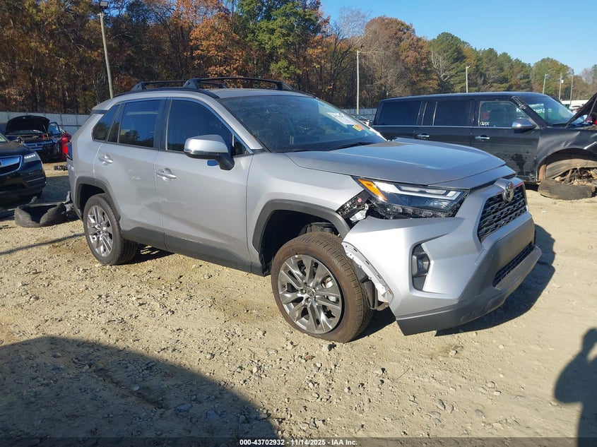 TOYOTA RAV4 XLE PREMIUM