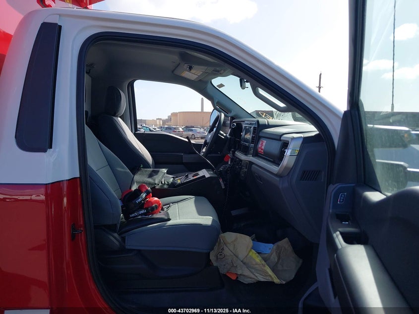 2025 Ford F-450 Chassis Xlt VIN: 1FDUF4GT4SEC61091 Lot: 43702969