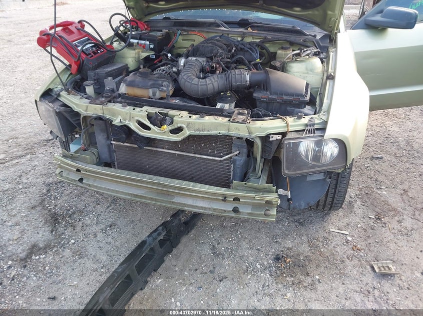 2006 Ford Mustang V6 VIN: 1ZVFT80N165158867 Lot: 43702970