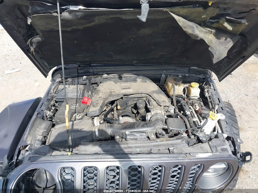 2020 Jeep Gladiator Rubicon 4X4 VIN: 1C6JJTBG4LL142505 Lot: 43702998