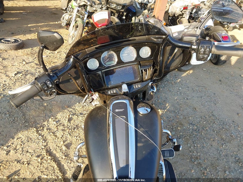 2022 Harley-Davidson Flhxs VIN: 1HD1KRP16NB639334 Lot: 43702999