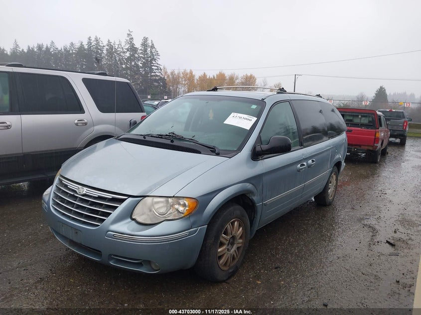 2005 Chrysler Town & Country Limited VIN: 2C8GP64L45R244313 Lot: 43703000