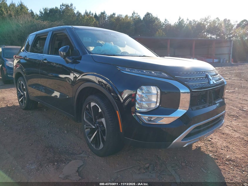 MITSUBISHI OUTLANDER SE 2.5 2WD/SE BLACK EDITION S-AWC/SE BLACK EDITION W/PANO ROOF S-AWC