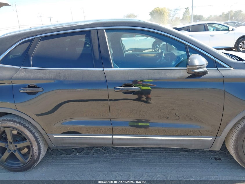 2015 Lincoln Mkc VIN: 5LMCJ1A93FUJ20818 Lot: 43703018