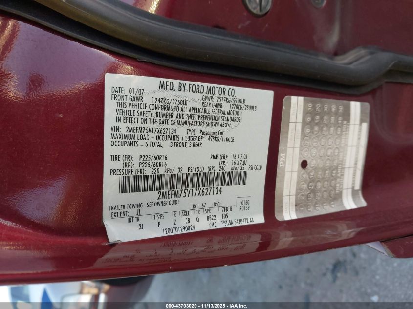 2007 Mercury Grand Marquis Ls VIN: 2MEFM75V17X627134 Lot: 43703020