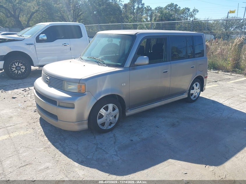 JTLKT324750212701 2005 SCION XB photo no. 2