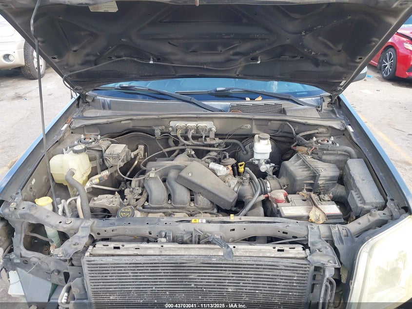 2008 Mercury Mariner Premier VIN: 4M2CU871X8KJ24365 Lot: 43703041