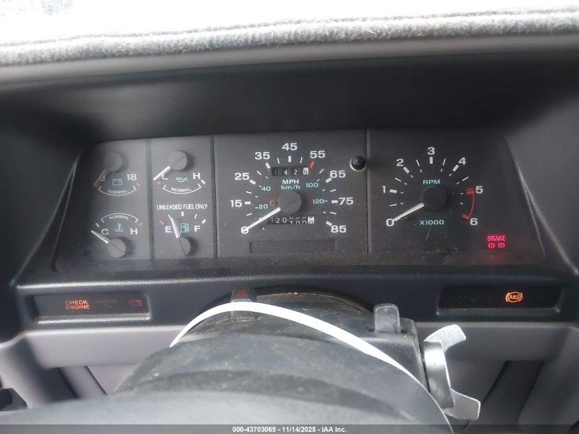 1994 Ford Explorer VIN: 1FMDU34X7RUC57611 Lot: 43703069