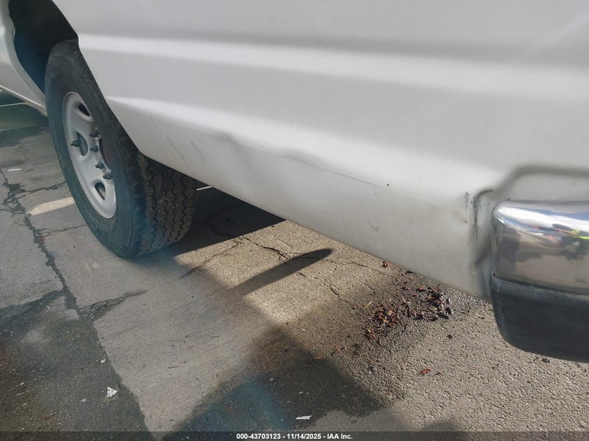 1994 Ford Econoline E250 Super Duty Van VIN: 1FTGS24H3RHB26064 Lot: 43703123