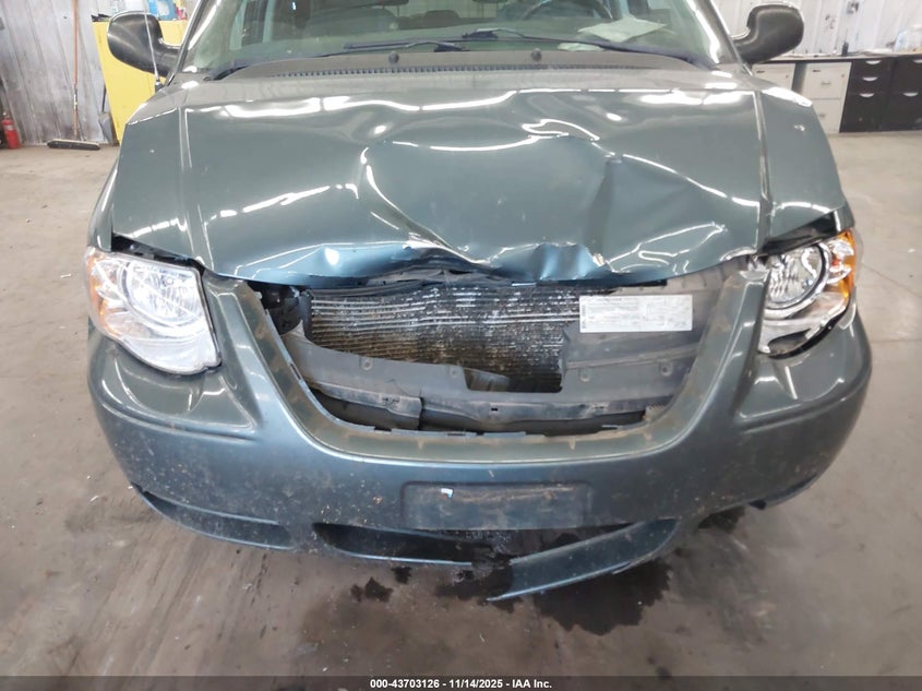 2007 Chrysler Town & Country Touring VIN: 2A4GP54L37R358232 Lot: 43703126