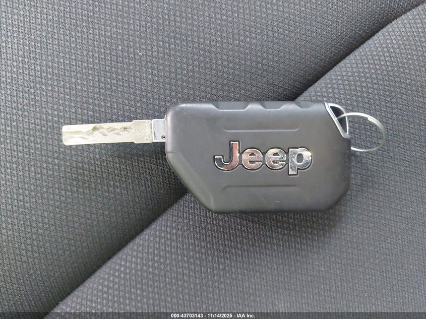 2022 Jeep Wrangler Unlimited Sport 4X4 VIN: 1C4HJXDG2NW116921 Lot: 43703143