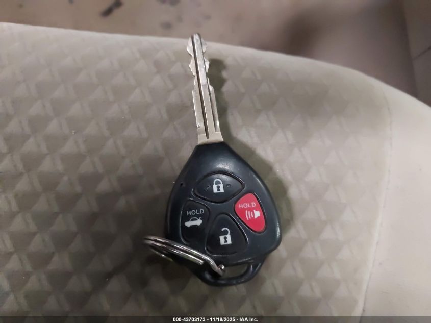 2009 Toyota Camry Le VIN: 4T4BE46K09R071586 Lot: 43703173