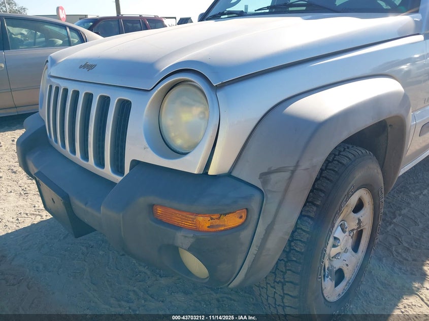 1J4GL48K63W597850 2003 JEEP LIBERTY (NORTH AMERICA) photo no. 6