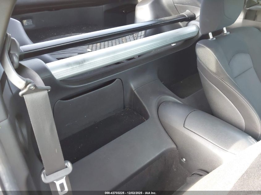 2011 Nissan 370Z VIN: JN1AZ4EH4BM554172 Lot: 43703225