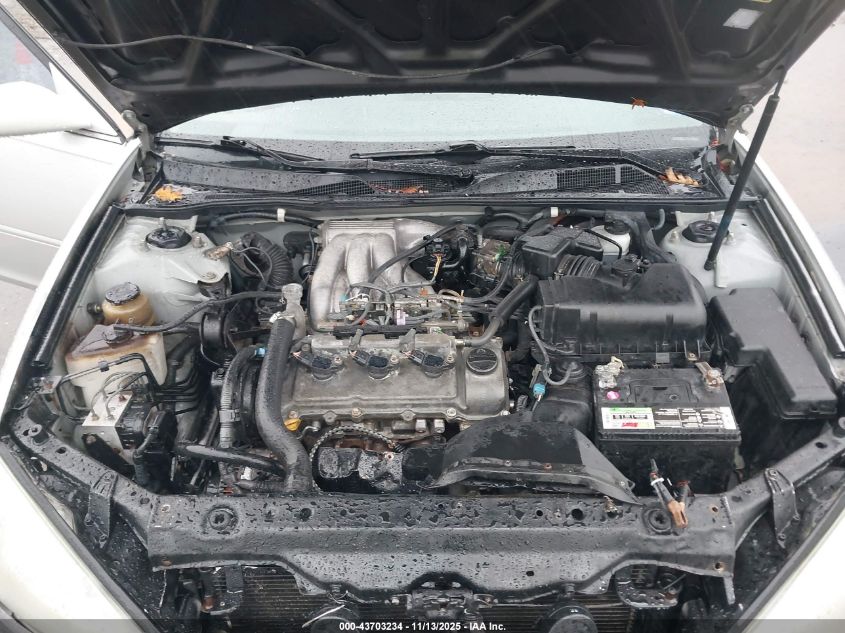 2002 Toyota Camry Le V6 VIN: 4T1BF32K82U020267 Lot: 43703234