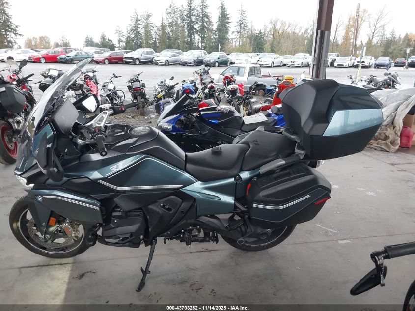 2026 BMW R 1300 Rt/Rt-P VIN: WB10M4306T6L30215 Lot: 43703252