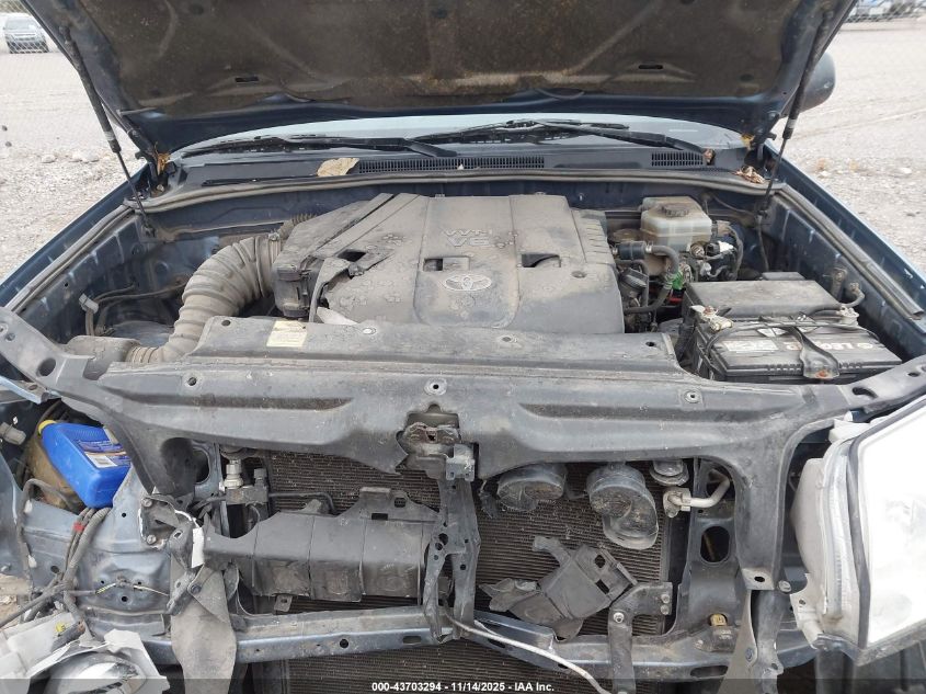 2004 Toyota 4Runner Sr5 V6 VIN: JTEBU14R740034823 Lot: 43703294