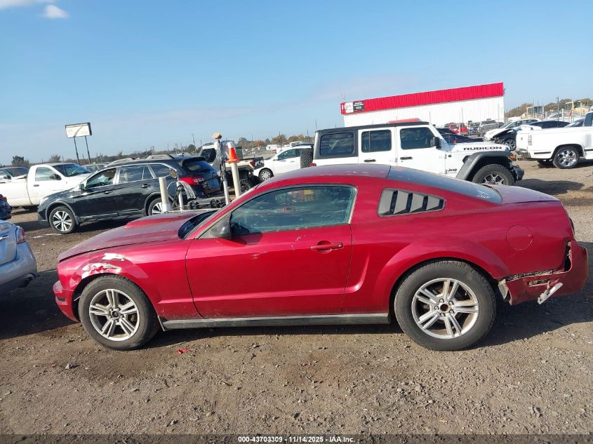 2007 Ford Mustang V6 Deluxe/V6 Premium VIN: 1ZVFT80N875333293 Lot: 43703309