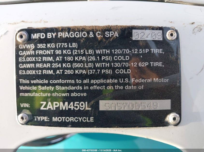 2010 Vespa Gts 300 Super VIN: ZAPM459L5A5700549 Lot: 43703358