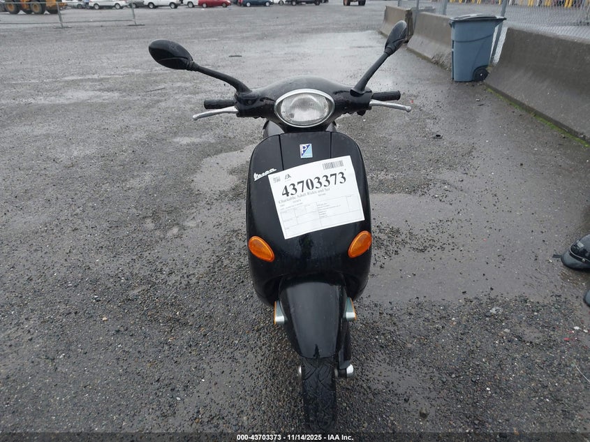 ZAPM198F515002809 2001 VESPA  photo no. 5