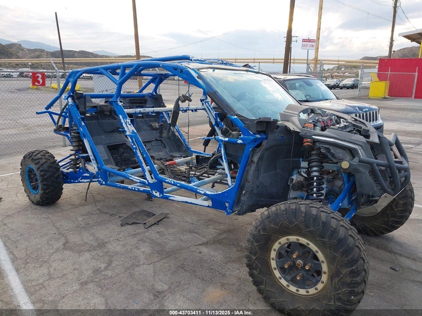 2018 CAN-AM MAVERICK X3 MAX X RS TURBO R - 3JBVNAW20JK001037