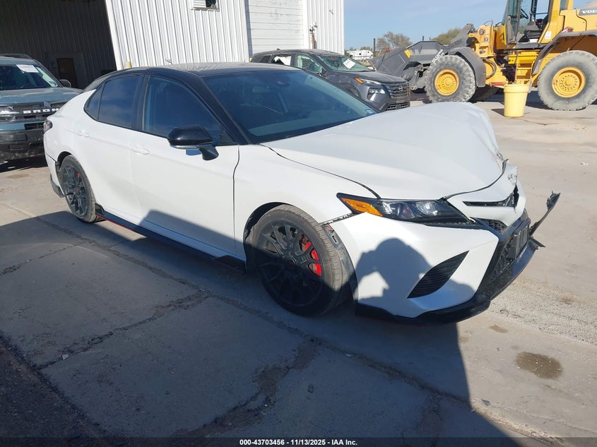 TOYOTA CAMRY TRD