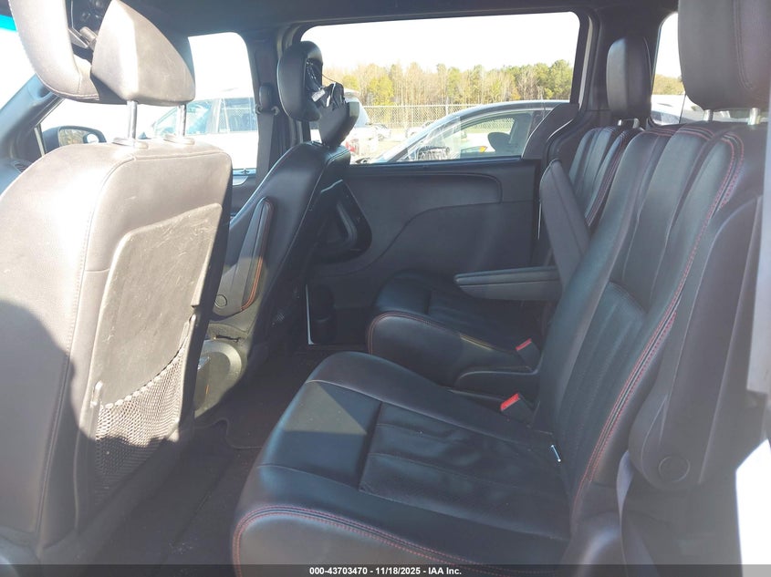 2017 Dodge Grand Caravan Gt VIN: 2C4RDGEG5HR786874 Lot: 43703470