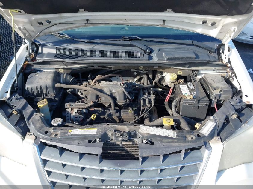 2010 Chrysler Town & Country Touring VIN: 2A4RR5D14AR184003 Lot: 43703471