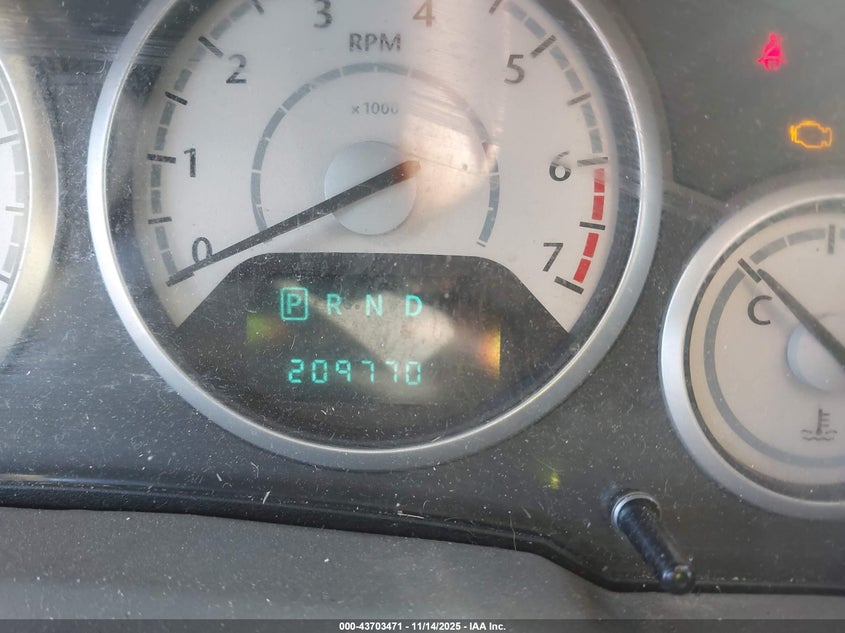 2010 Chrysler Town & Country Touring VIN: 2A4RR5D14AR184003 Lot: 43703471