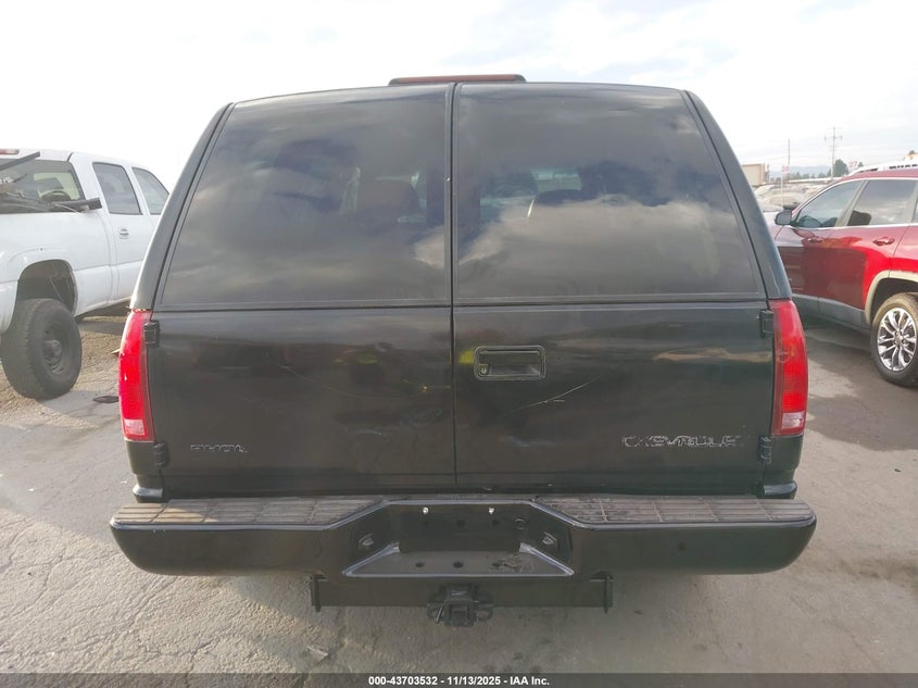 2000 Chevrolet Tahoe Limited VIN: 1GNEC13R9YR229966 Lot: 43703532