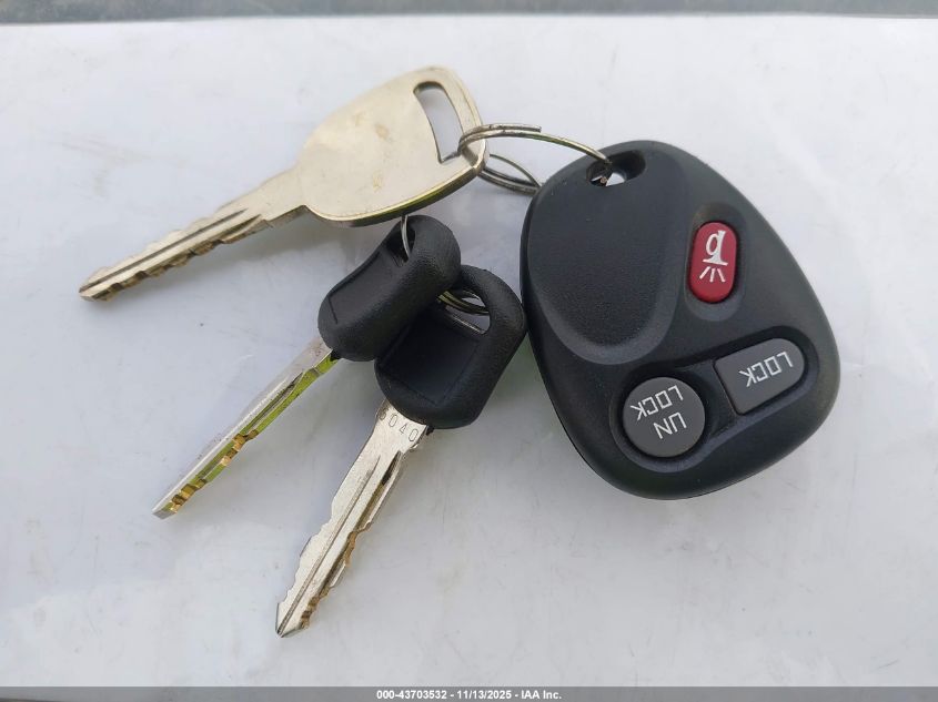 2000 Chevrolet Tahoe Limited VIN: 1GNEC13R9YR229966 Lot: 43703532