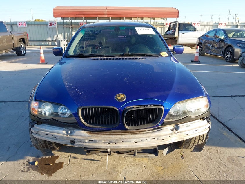 2002 BMW 330I VIN: WBAEV534X2KM19397 Lot: 43703543