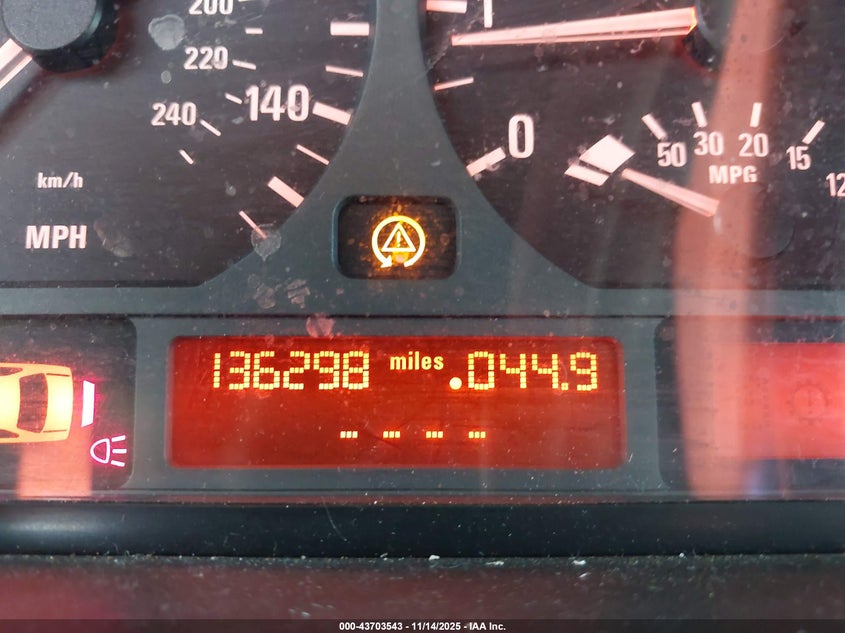 2002 BMW 330I VIN: WBAEV534X2KM19397 Lot: 43703543