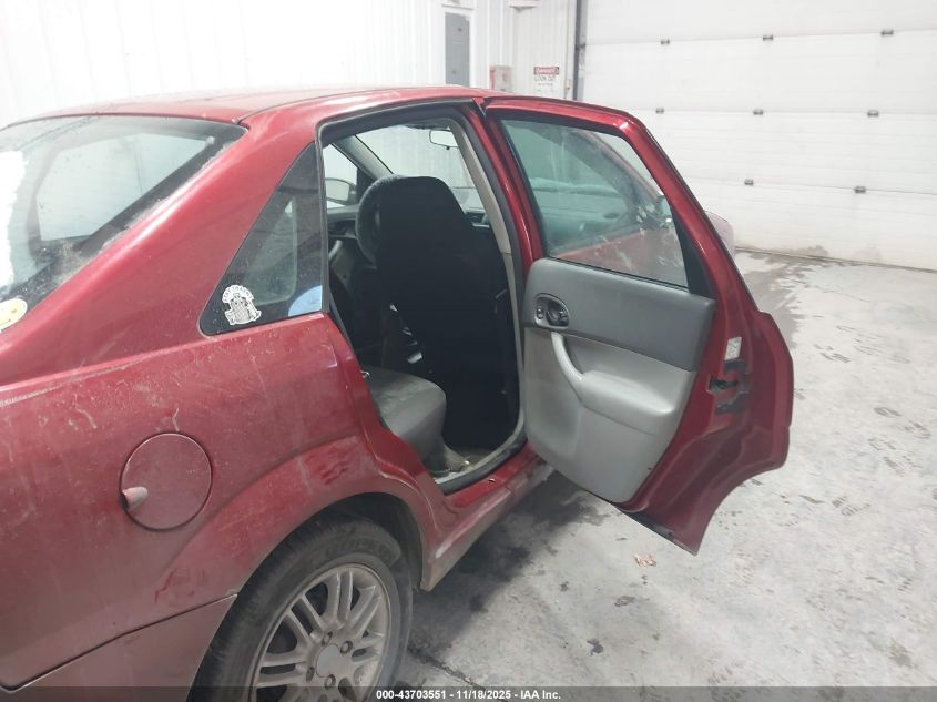 2005 Ford Focus Zx4 VIN: 1FAFP34N75W271435 Lot: 43703551