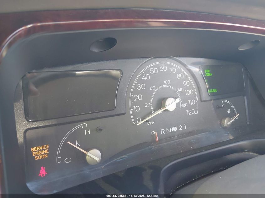 2003 Lincoln Town Car Executive VIN: 1LNHM81W53Y706603 Lot: 43703566