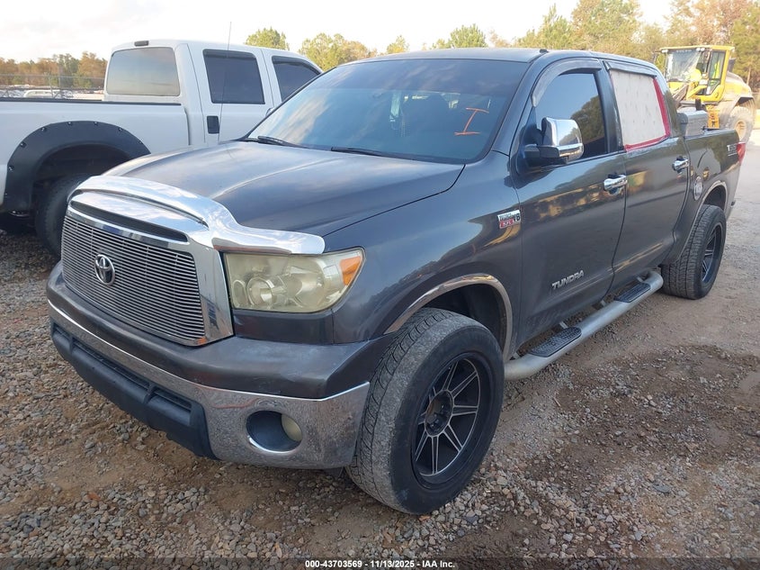 5TFEY5F13BX106318 2011 TOYOTA TUNDRA photo no. 2