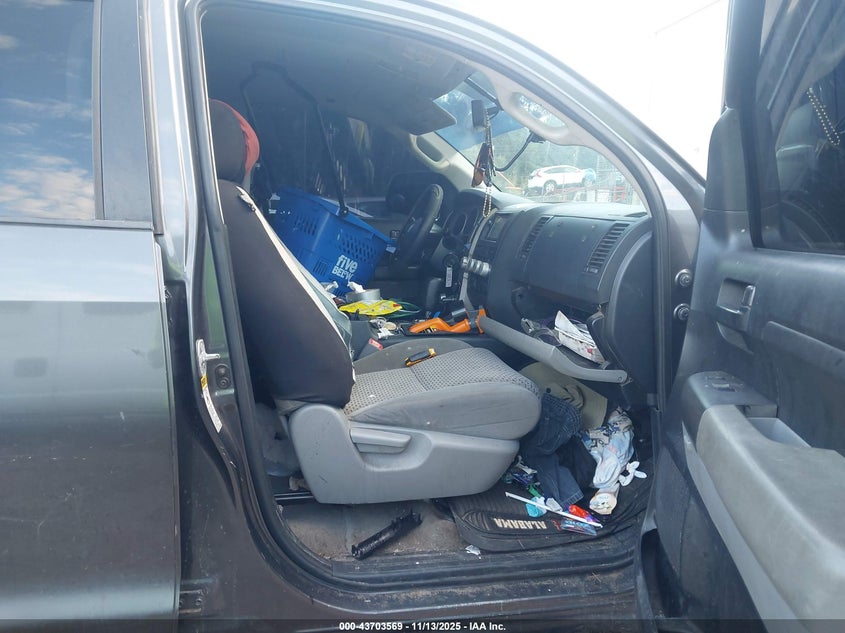 5TFEY5F13BX106318 2011 TOYOTA TUNDRA photo no. 5